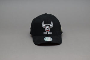 Mitchell & Ness - Chicago Bulls HWC - Snapback - Black/White